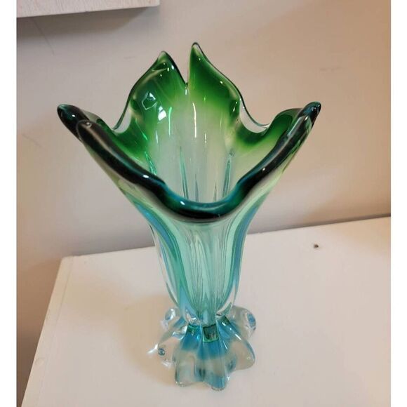 Vintage Murano Italy Glass Vase 10" - Picture 2 of 7